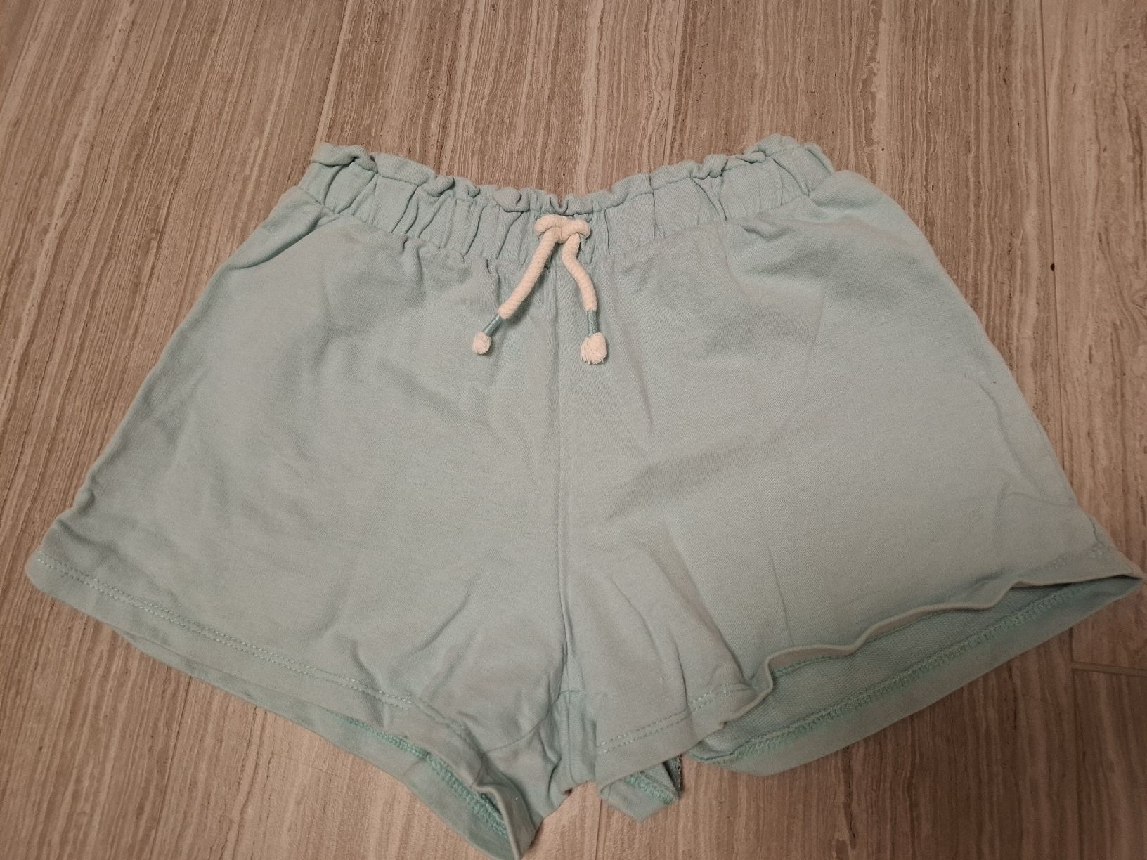 Calze & Collant: short bleu taille 134 9ans – Usato da Ecublens FR venduto da ame_y8tq