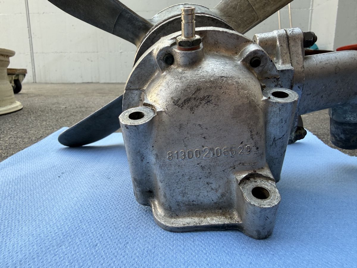 Ventilateurs: Wasserpumpe Lancia Flaminia – D'occasion à Gossau ZH par jjdrive 2