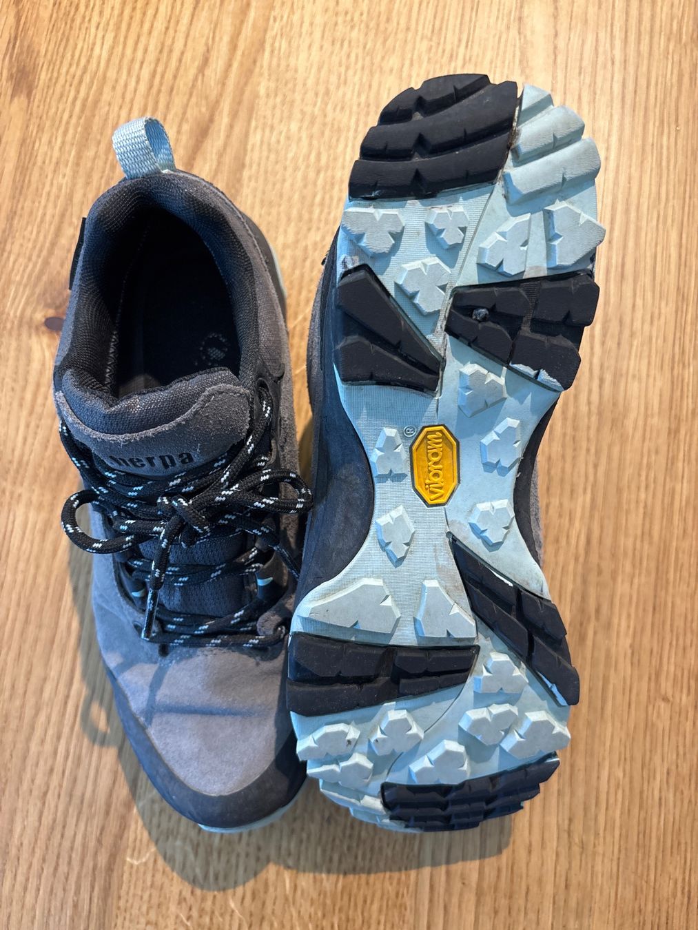 Sherpa Damenschuhe: Trekkingschuhe Sherpa Gr. 38 – Gebraucht aus Sörenberg von Sam6174 1