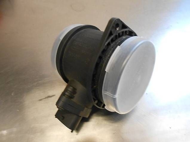 Bosch Tutti pezzi di ricambio auto: Luftmassenmesser von Bosch 0280218335 – Usato da Au ZH venduto da silverlite