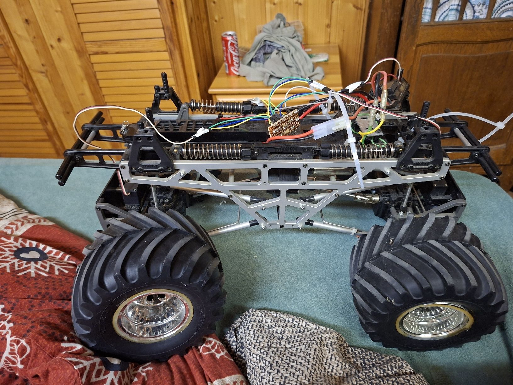 Tamiya Modellismo RC: Tamiya TXT-1 – Difettoso da Semsales venduto da kev_q95z