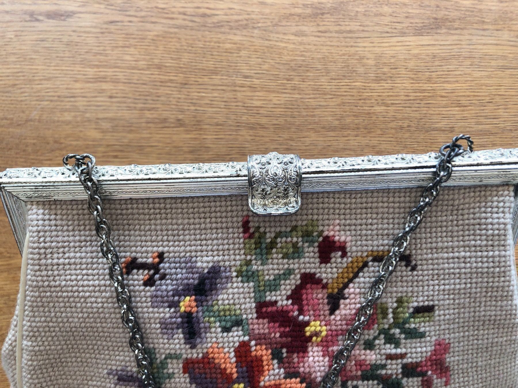 Borse da donna: Handtasche gestickt petit point Blumenmuster Frühling – Nuovo (secondo la descrizione) da magden venduto da maikik 3