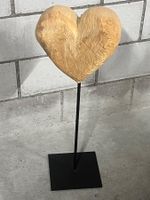 Herz auf Metallständer , ca. 54cm hoch