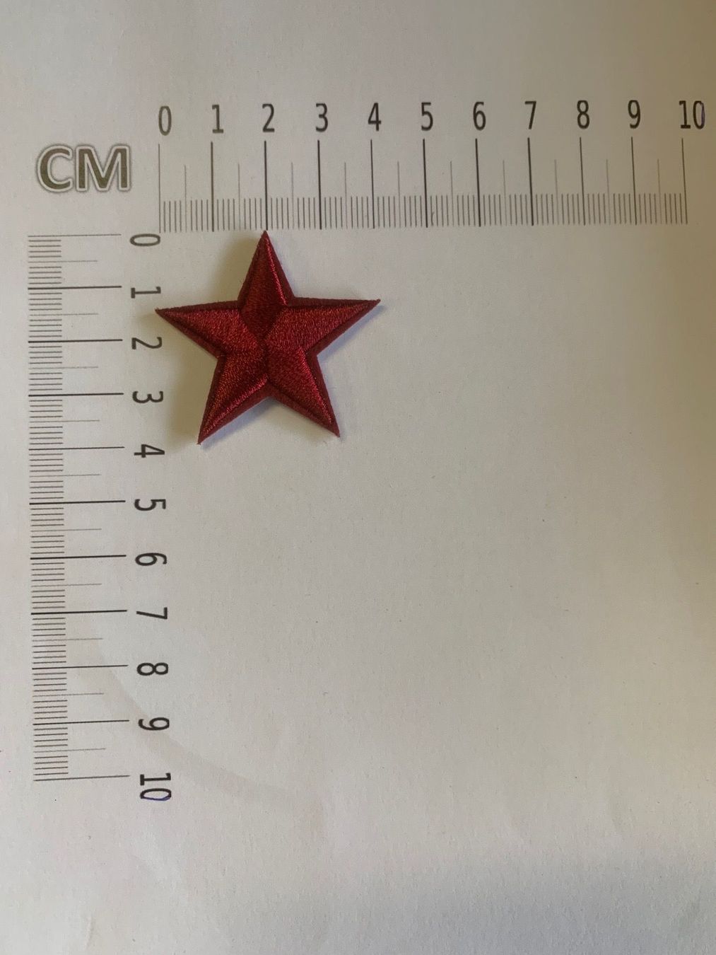 Patches: Stern Weinrot Badge / Aufnäher – Neu und originalverpackt aus Ostermundigen von Mcone 1