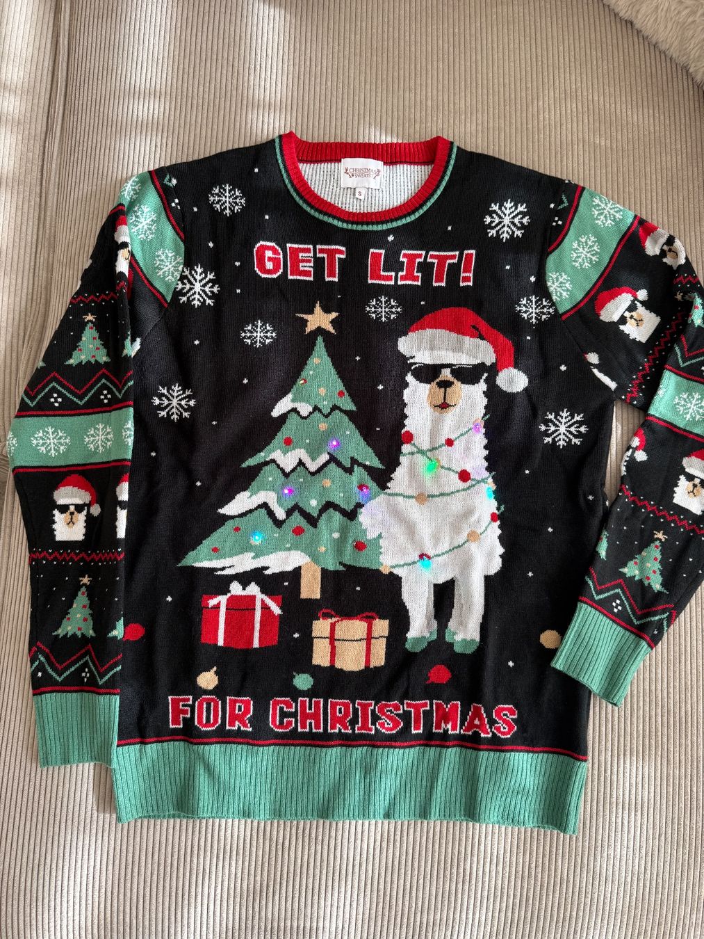 Pullover & Sweatshirts: Lustiger Weihnachtspullover mit Lichtern Gr. S – Gebraucht aus Niederrohrdorf von bie_dzz9