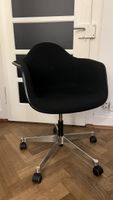 Toller Vitra Eames Plasticarmchair Bürostuhl Vollpolster