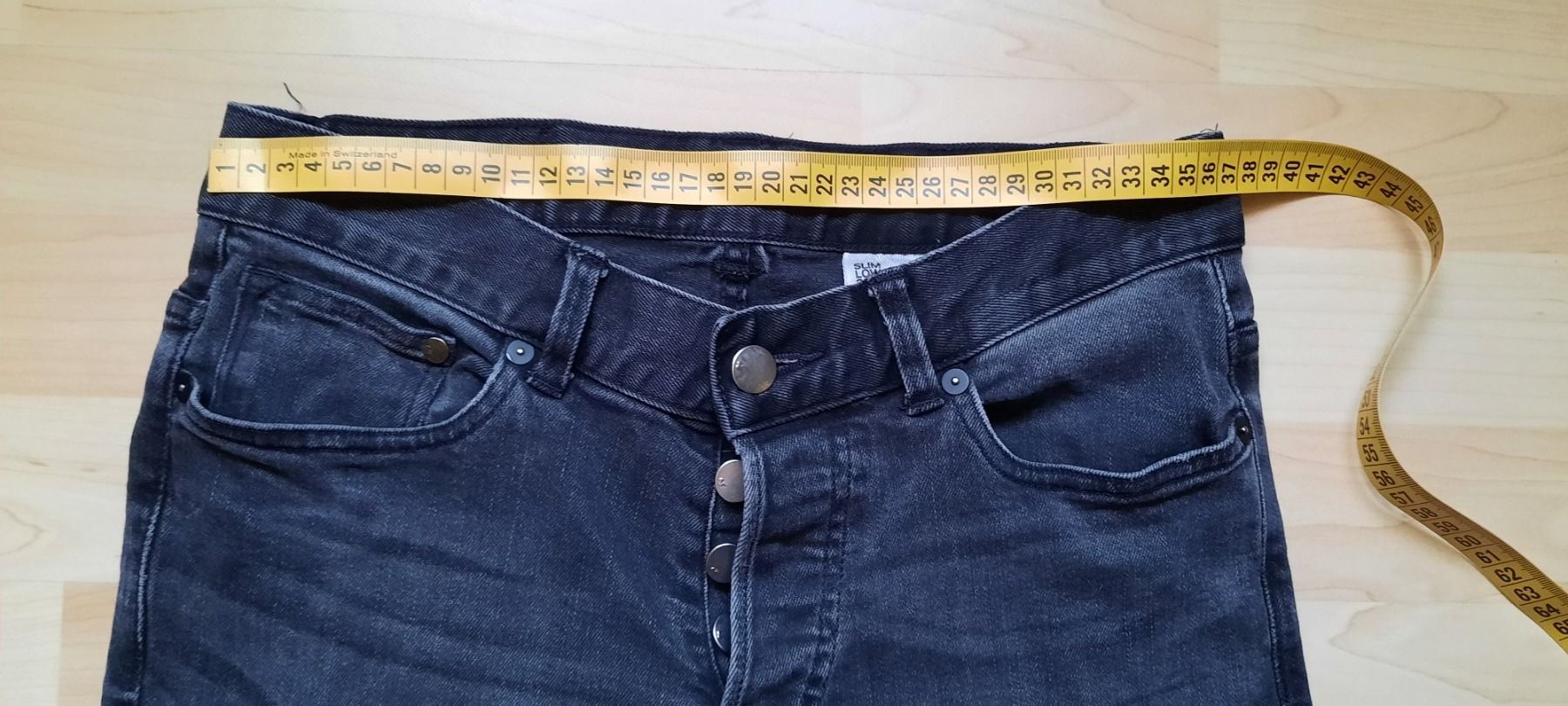 H&M Pantaloni: Jeanshosen – Usato da Hinwil venduto da Zom 1