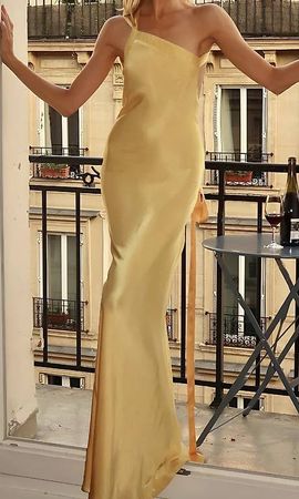 Satin-Maxikleid in Gelb Neu mit Etikett Grösse M