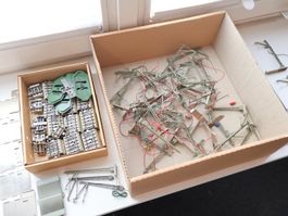 Grosses Märklin Oberleitung Set - viele Masten & Schienen H0