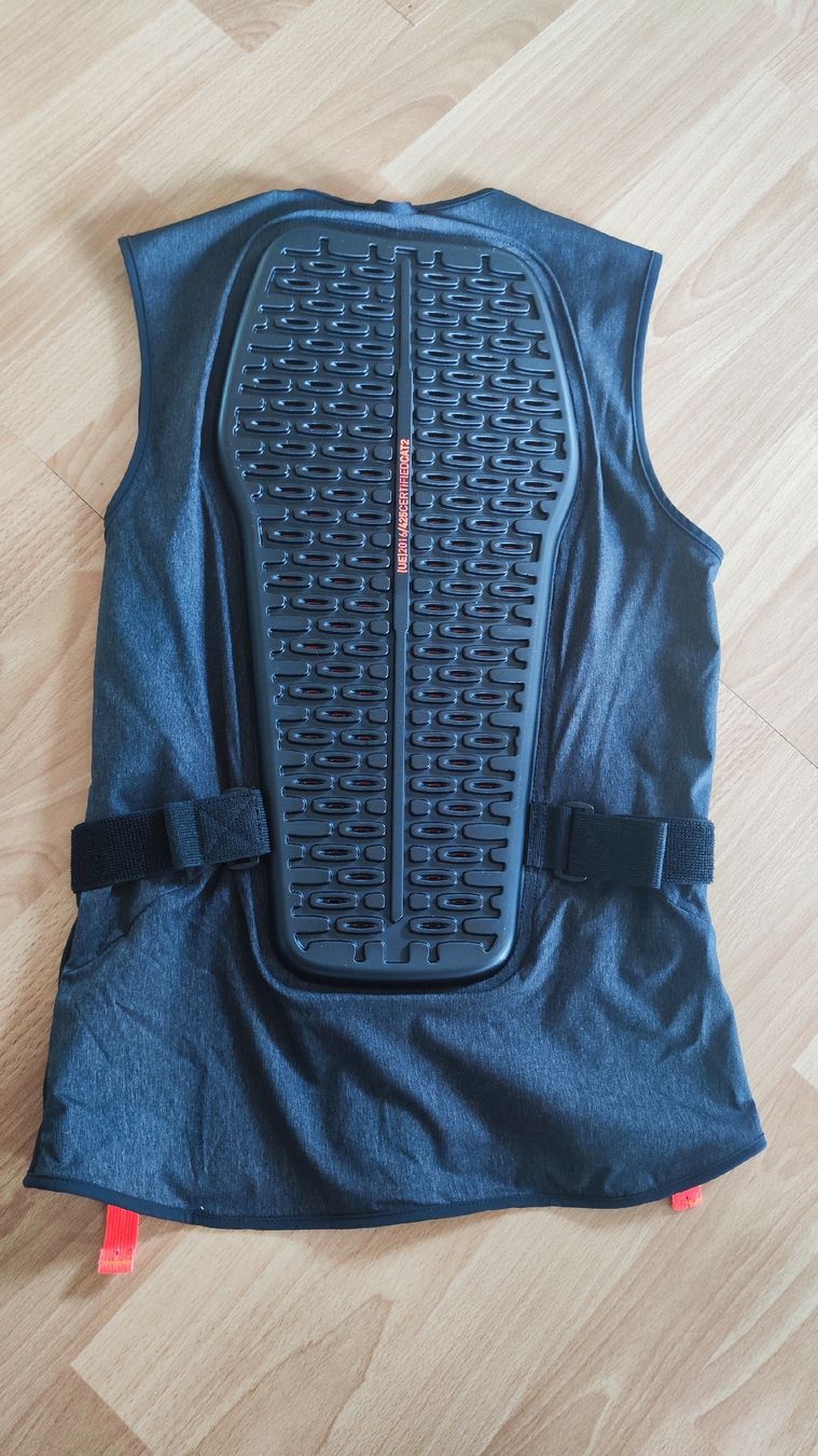 Decathlon Protezioni & Imbottiture: Rückenpanzer Dreamscape NEU – Nuovo e nell'imballaggio originale da Samstagern venduto da 79mace21 1