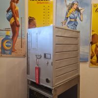 Catering Unit aus dem Flugzeug m. Zubehör. Britannia Airways
