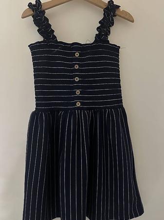 Schönes Sommerkleid in Gr. 116