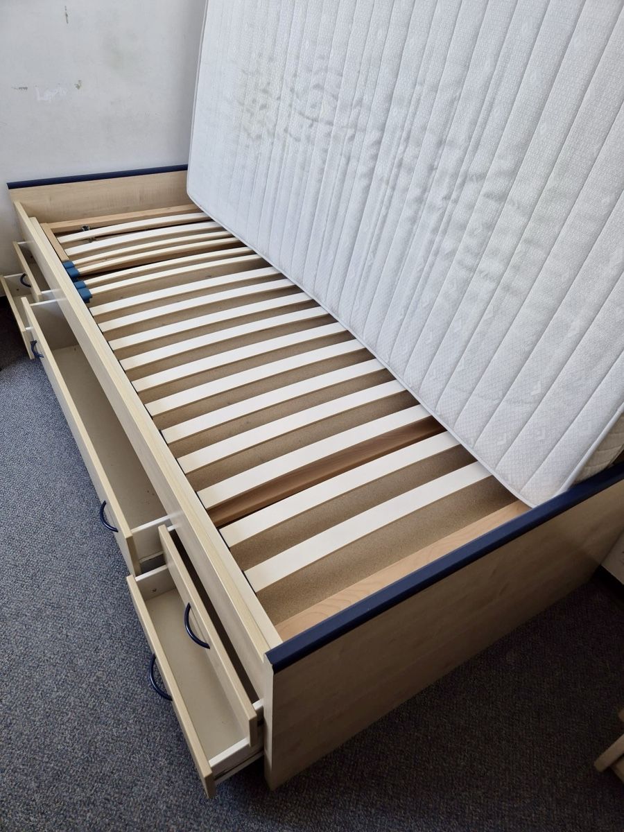Armadi: Möbel Kinderzimmer – Usato da Fällanden venduto da Xenia.R 3