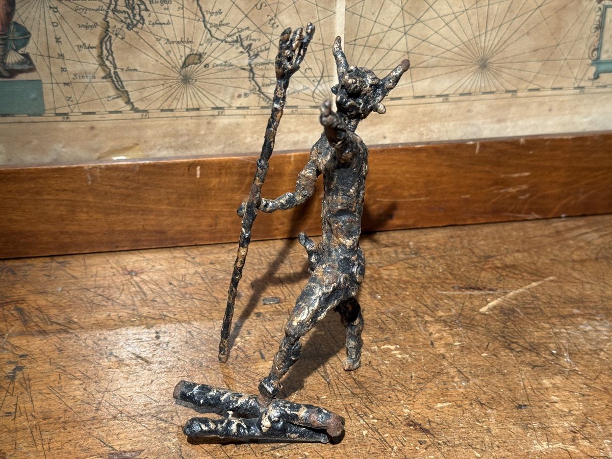 Tutte le decorazioni: Antiker Eisen Engel Dämon Skulpturen  2x  – Usato da schaffhausen venduto da VintAntik_1980 7