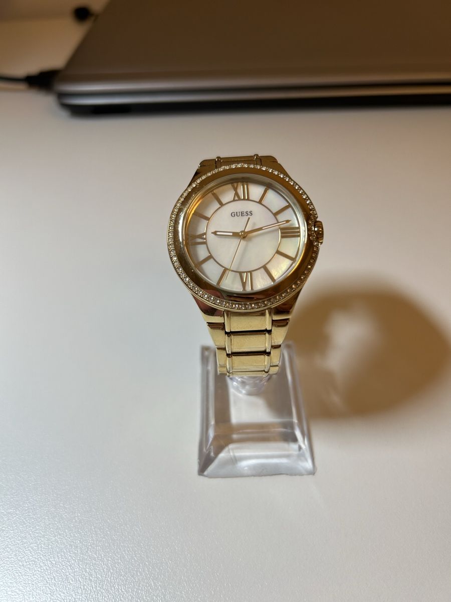 Guess Montres: Guess Uhr – D'occasion à Egnach par mameh