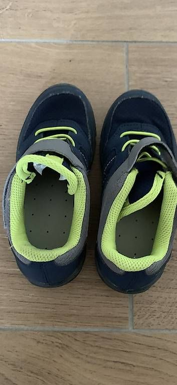Schuhe für Jungen: Shuhe – Gebraucht aus Basel von Frani010 2