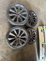 Tesla Model 3 20" Räder