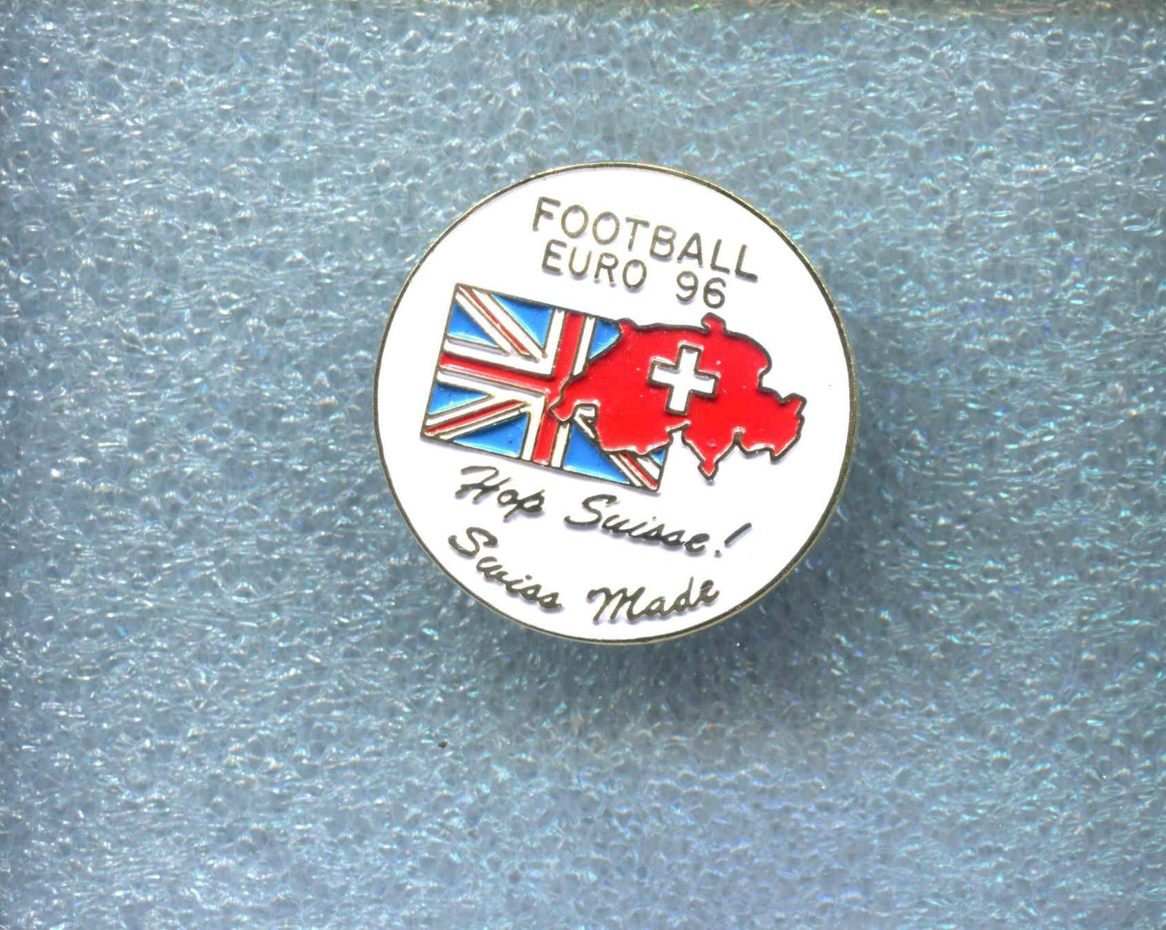 Placchette & Badge: FOOTBALL  EURO '96 – Usato da Winterthur venduto da Sammleroase
