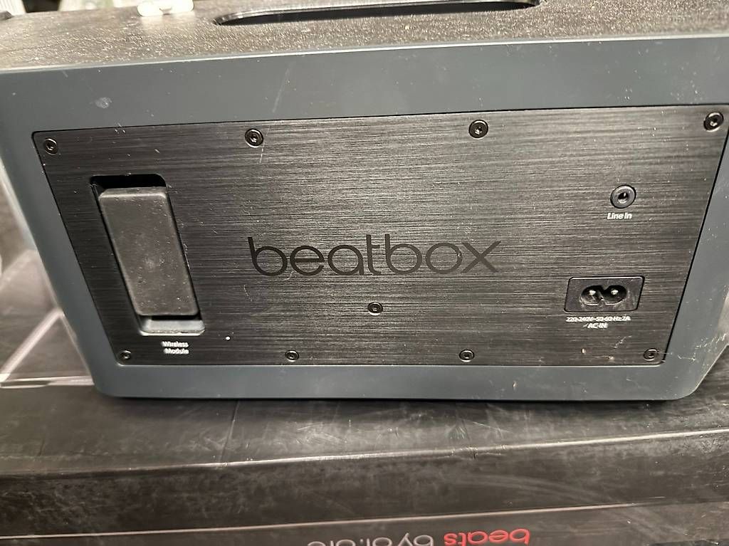Beats Casse acustiche: Monster Beats by Dr. Dre Beatbox iPod Dockingstation – Usato da Rotkreuz venduto da R0nie10 3