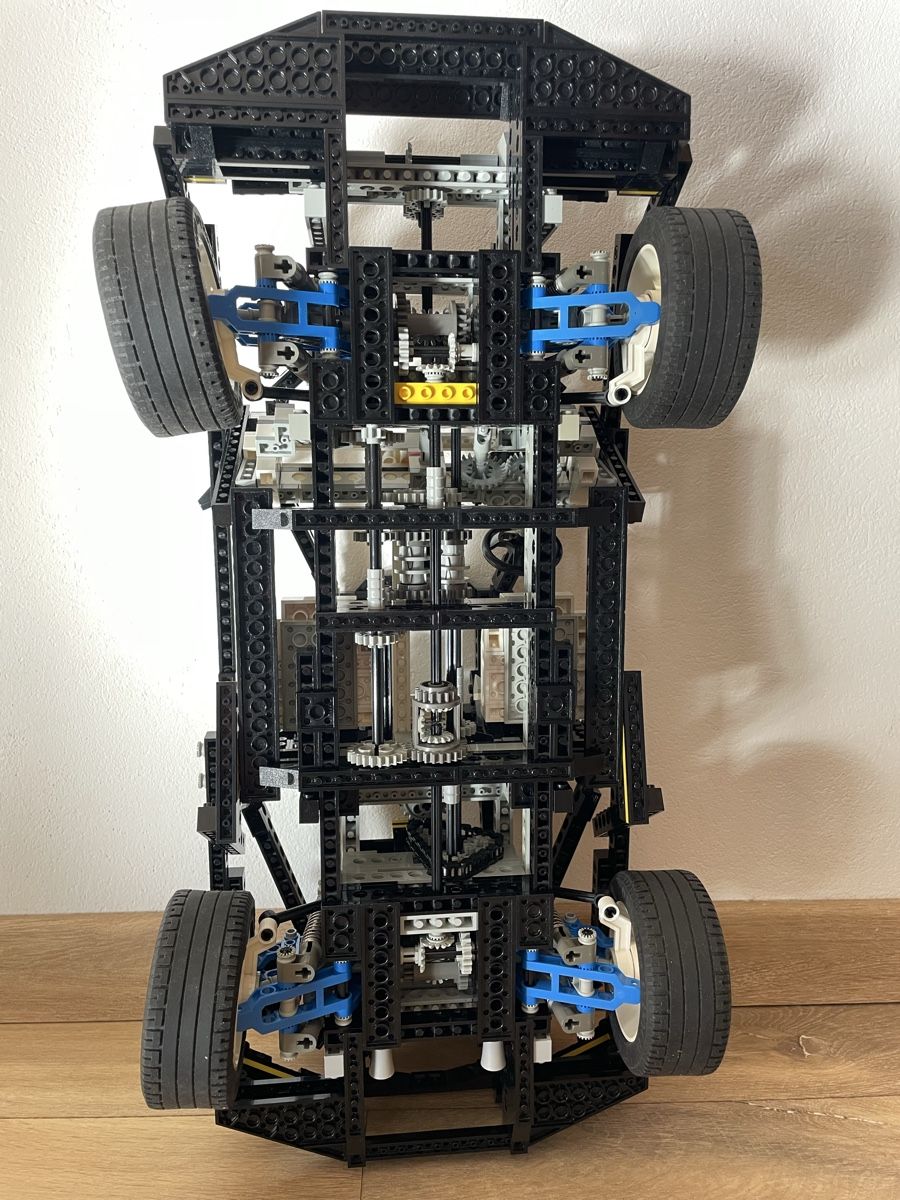 Lego Kit di costruzioni: Lego 8880 technic Super Car Set – Usato da Gryon venduto da pilou182 7