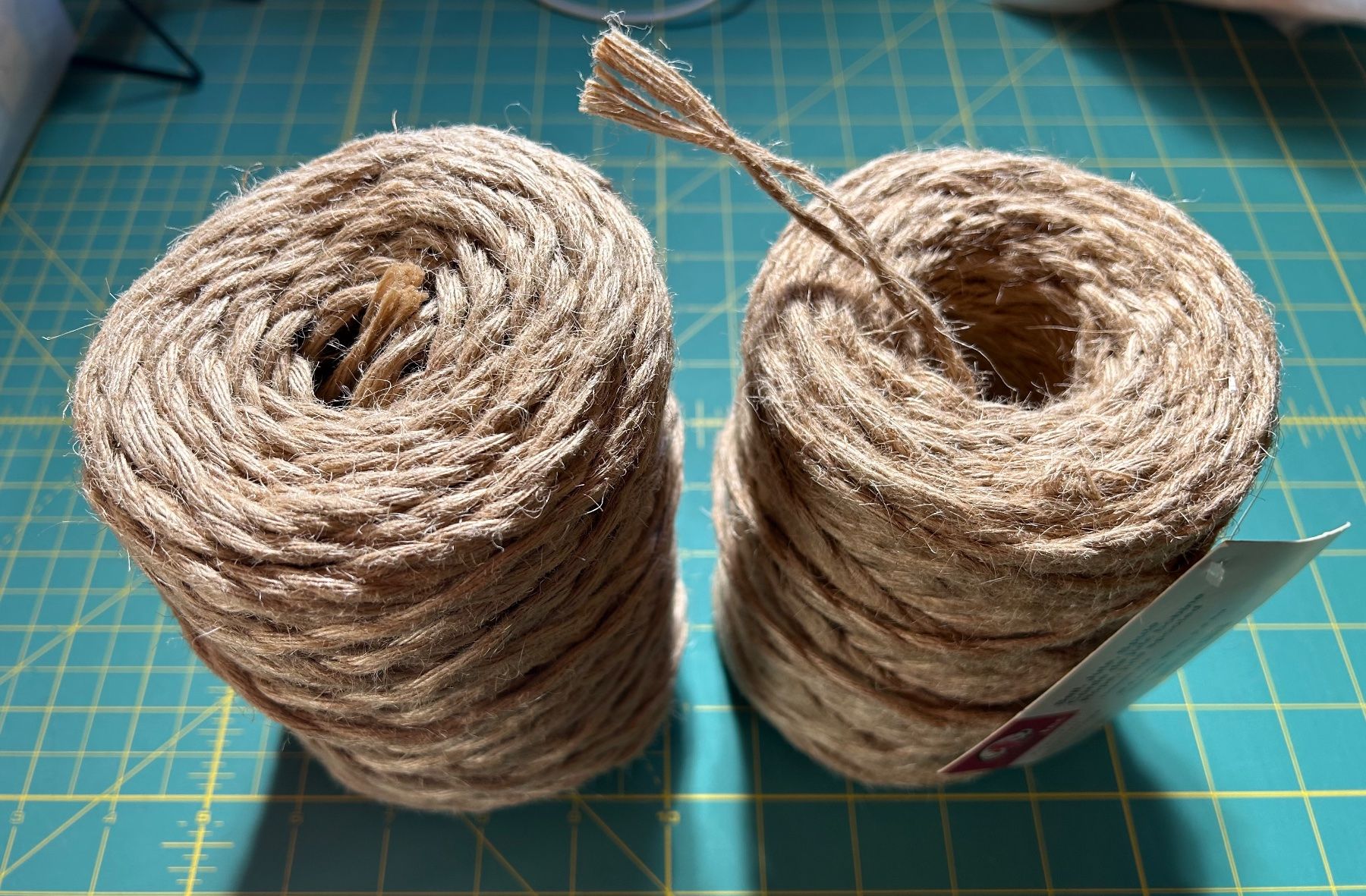 Mamutec Corde: Corde de jute bobines – Nuovo (secondo la descrizione) da Bouveret venduto da sev_qj7l