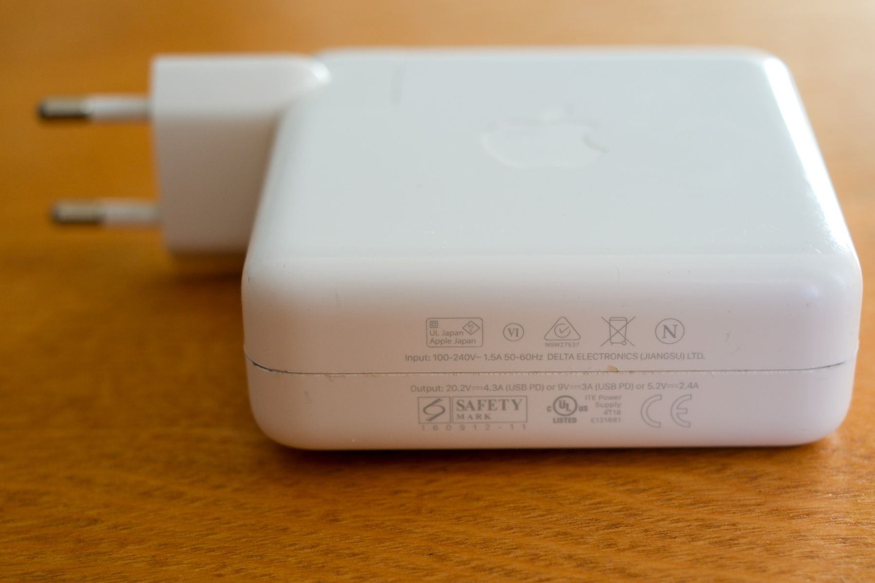 Apple Caricabatterie: Original Apple 87 W Power Adapter Model A1719 – Usato da Zürich venduto da cbrl 1
