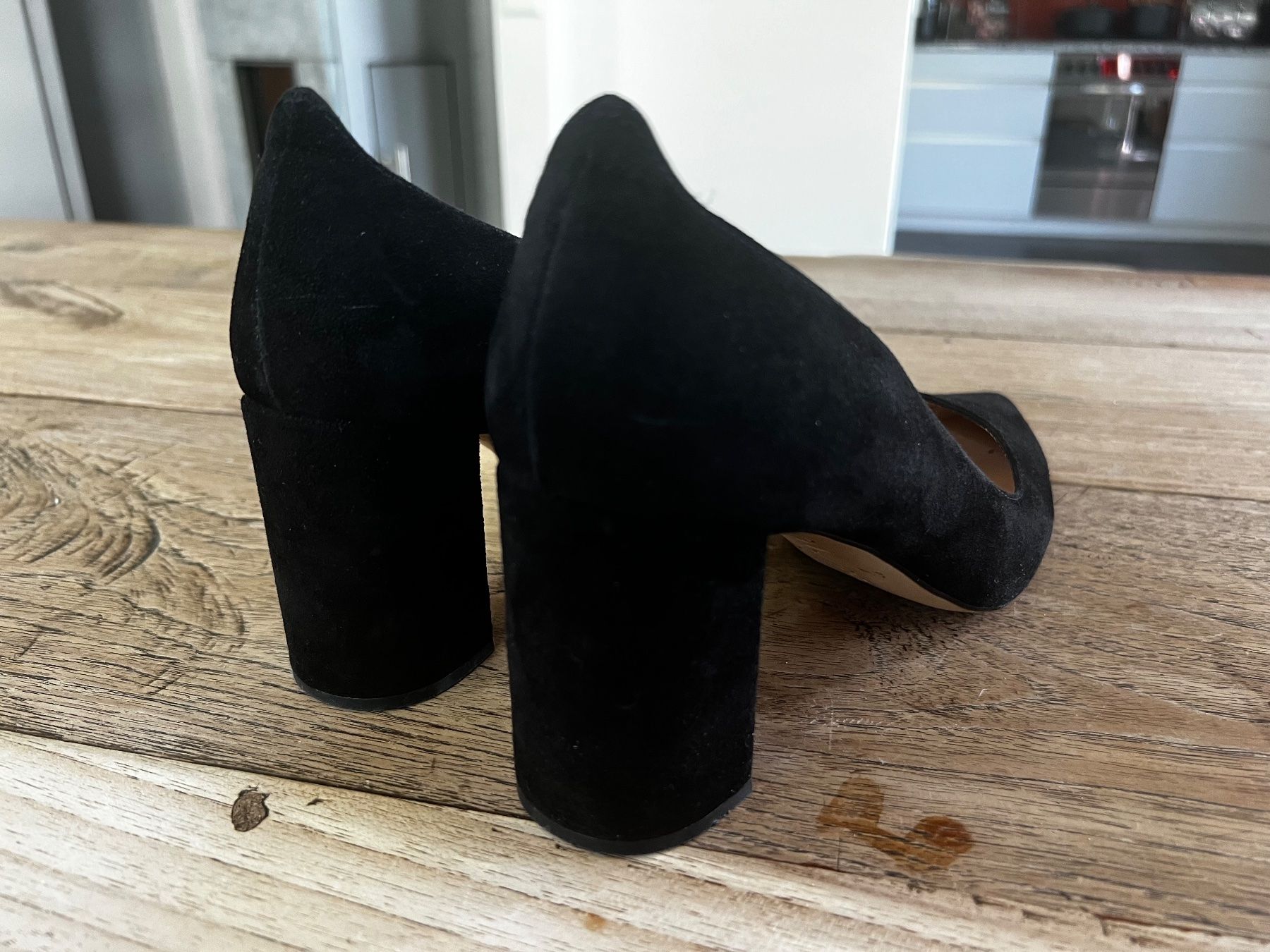 Unisa Scarpe da donna: Schwarze Unisa Pumps – Usato da Chur venduto da MarcusinChur 3