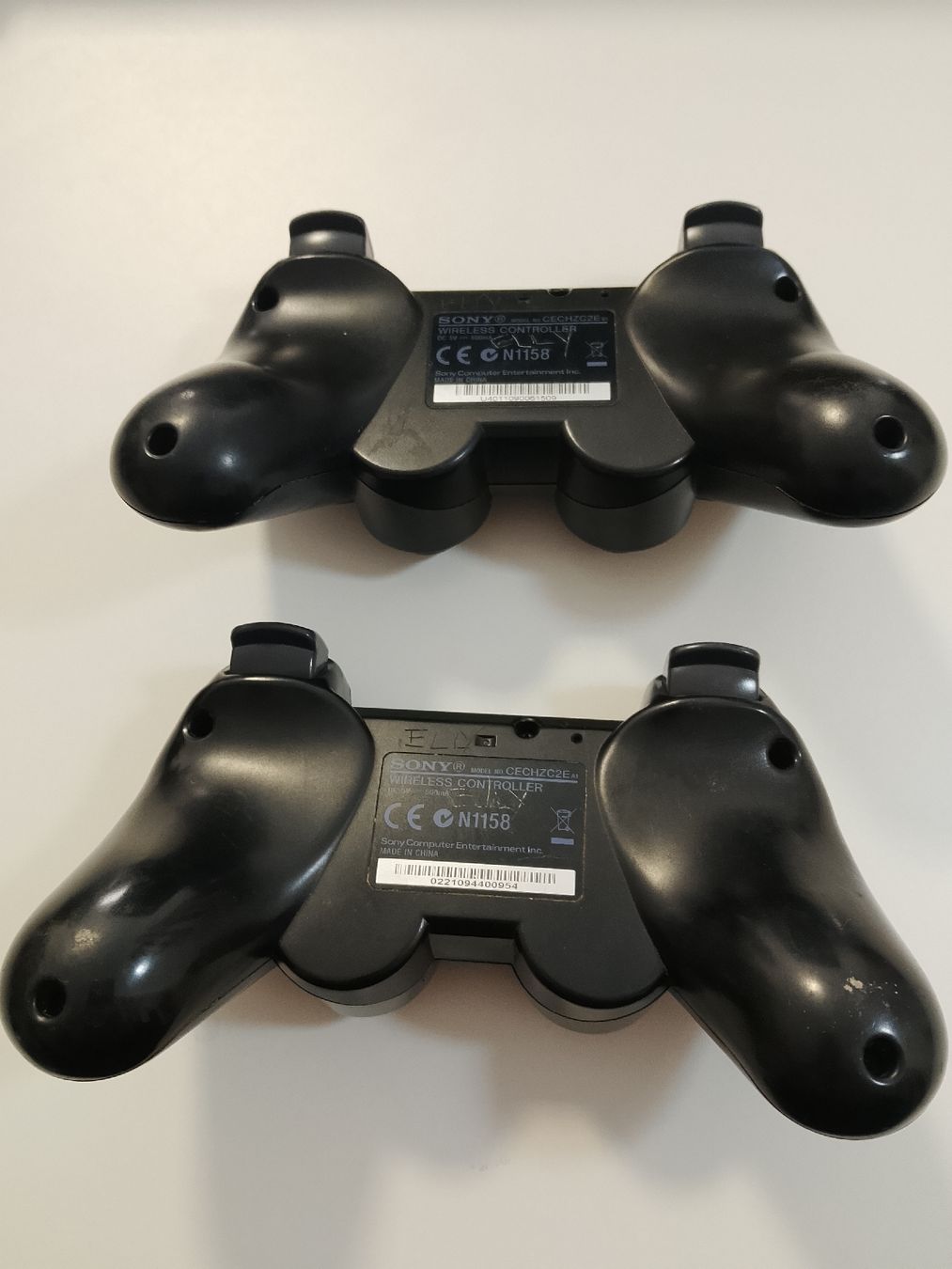 Sony Controller: 2 x Sony Playstation 3 Controller Wireless dualshock – Usato da Biel/Bienne venduto da Vintage-timearts 1