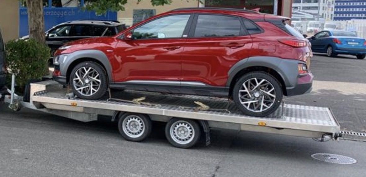 Remorques: Auto Transport Anhänger 2700kg mit Seilwinde – D'occasion à Therwil par cediob 1
