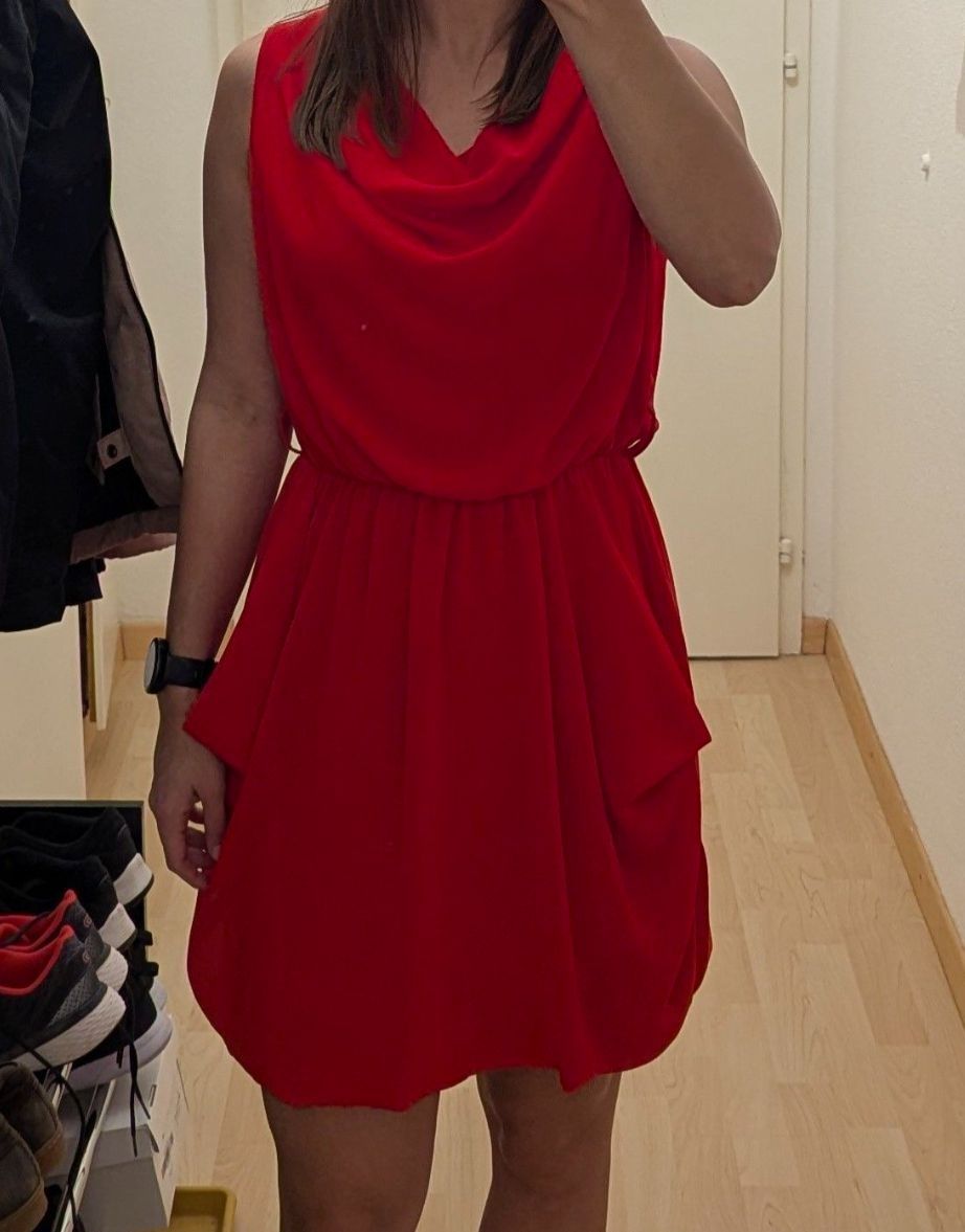 Kleider: Red chiffon dress – Gebraucht aus Adliswil von tak_g6k5