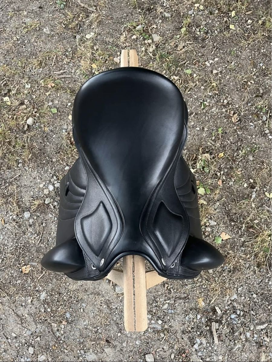 Selle & Accessori: Selle de dressage Kentaur – Nuovo (secondo la descrizione) da Pully venduto da lunalaro 2