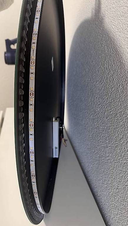 Specchi: Spiegel mit LED – Usato da Münchenstein venduto da fionah 1
