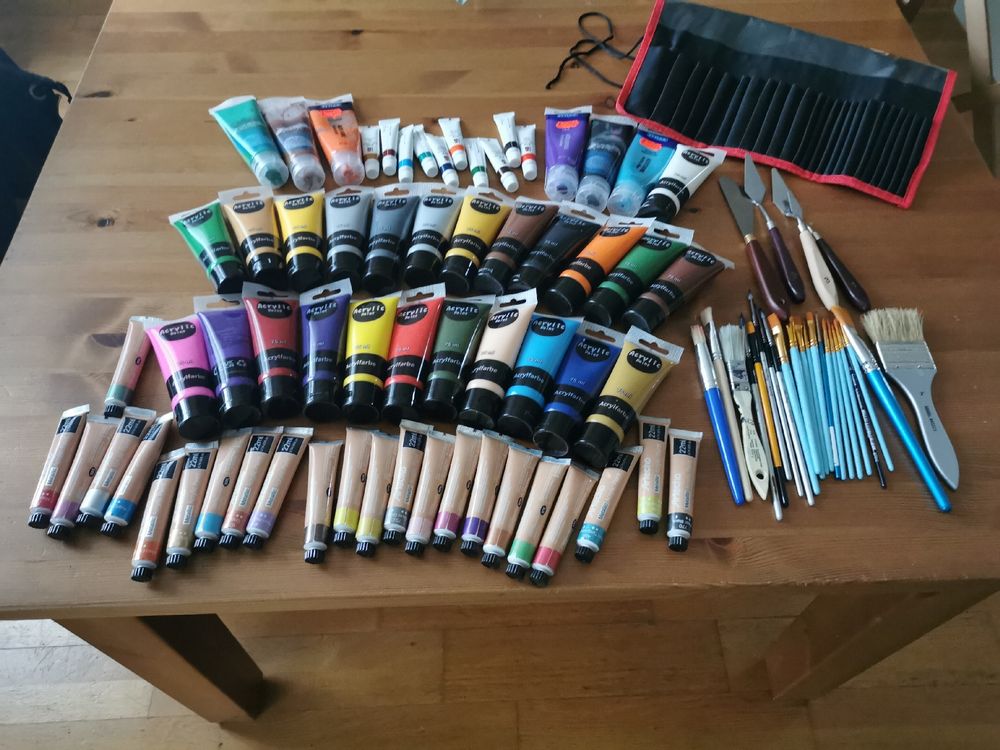 Acryl Malset (Gebraucht) in Luzern für CHF 51 – mit Lieferung auf ...