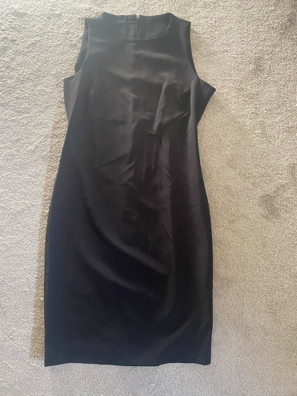 Vestiti: Little Black Dres 36 – Usato da Liestal venduto da aarroon 2