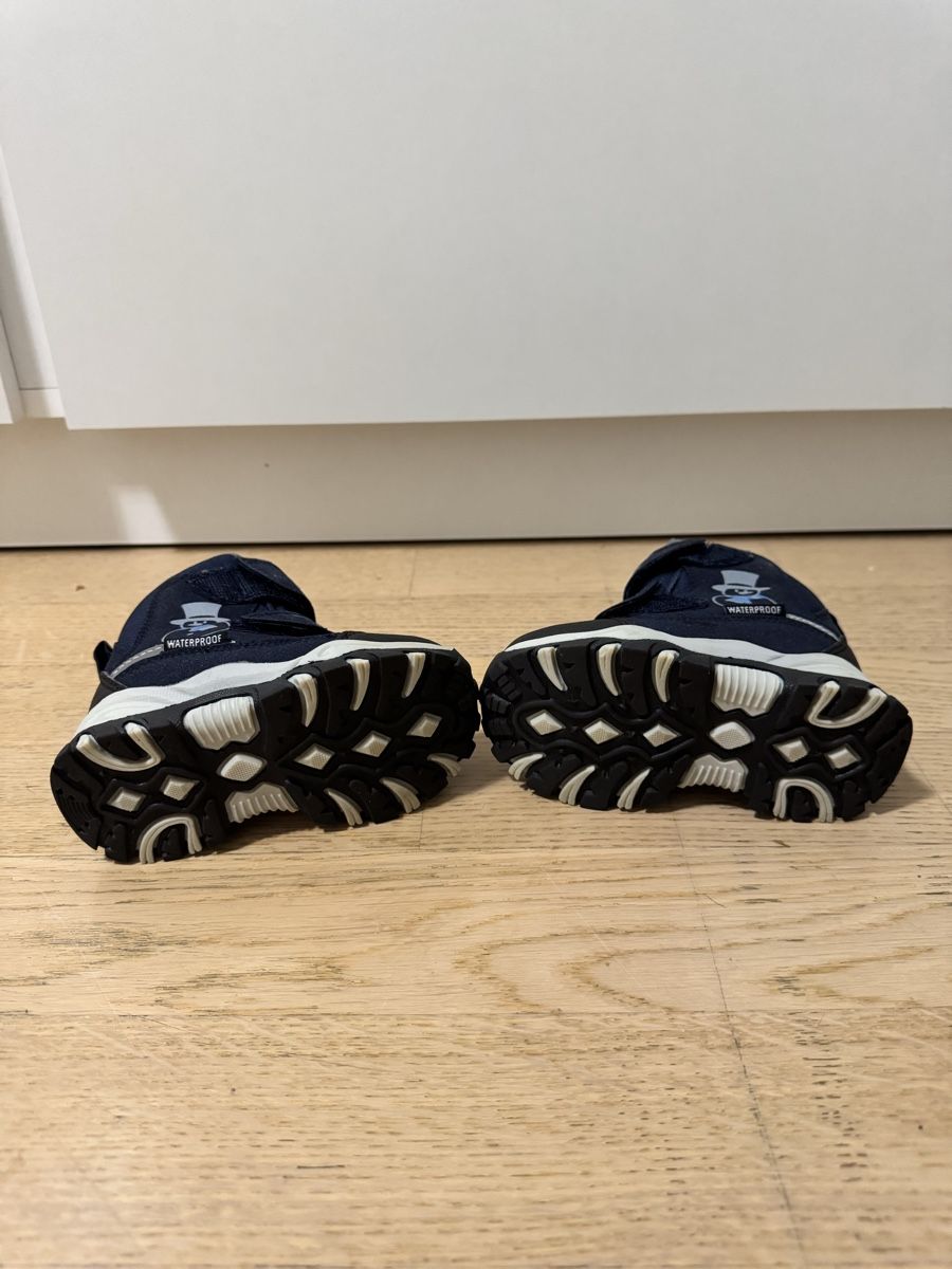 Scarpe per ragazzi: Kinderschuh Winterstiefel Smile Gr.21 – Usato da Bottmingen venduto da Giamonda88 2