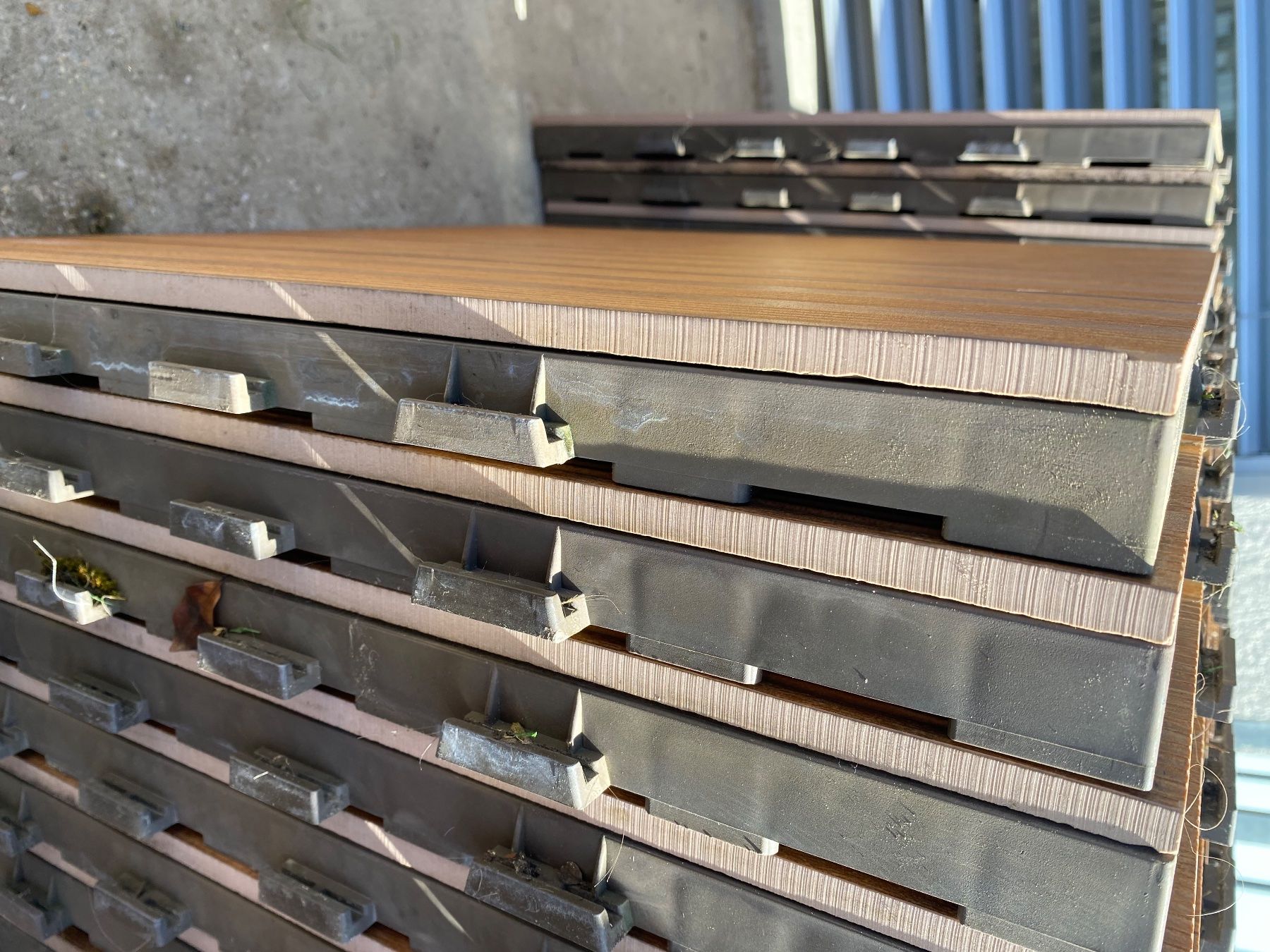 Rivestimenti per pavimenti: Balkon Bodenplatten Keramik – Usato da Einsiedeln venduto da SempreHCAP 4