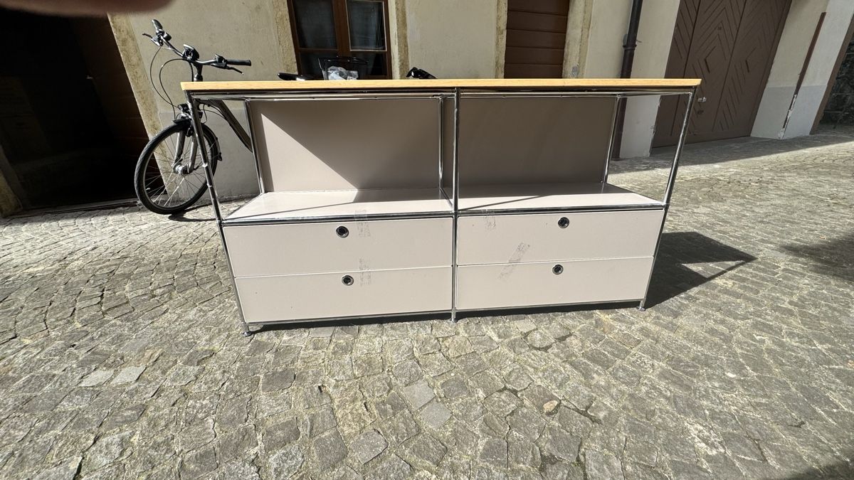 Kommoden: Sideboard mit 4 Schubladen, Interio – Gebraucht aus Biel/Bienne von f-baumgartner