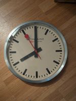 Wanduhr Mondaine SBB Design Defekt