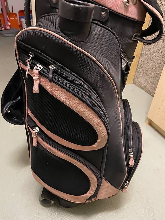 Mizuno Mazze & Set: Club de golf avec caddie – Usato da le locle venduto da caryl 3