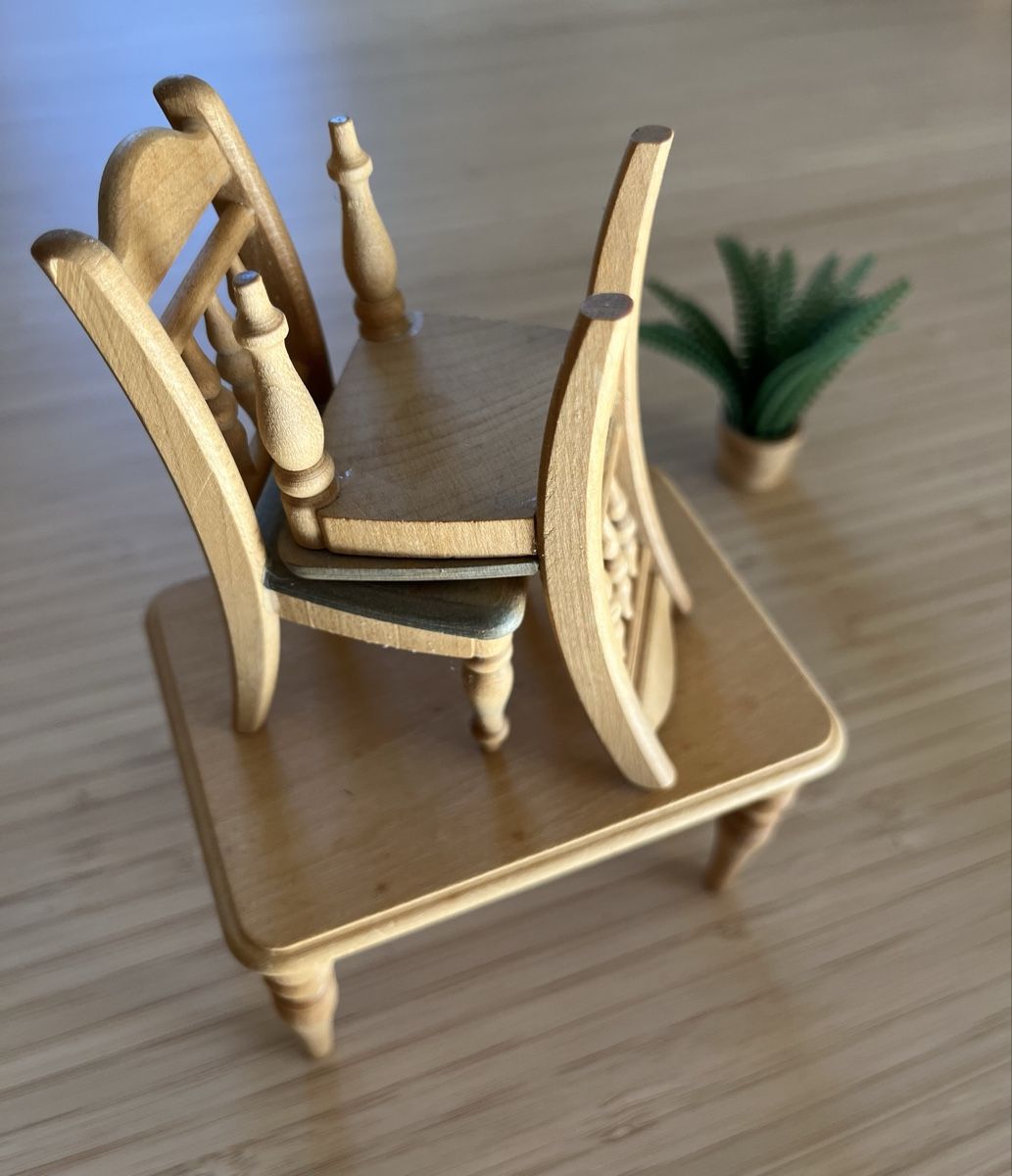 Maisons & Meubles de poupées: Table et chaises maison de poupée  – D'occasion à Euseigne par so.ART 3