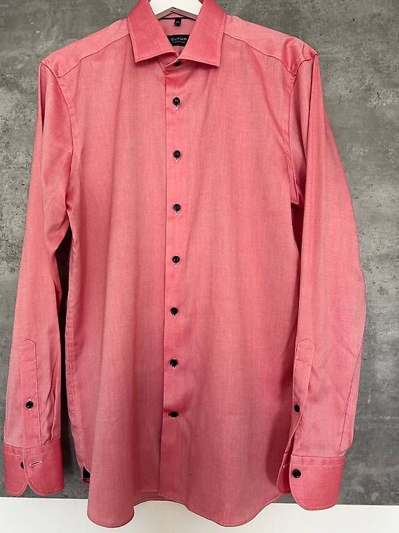 Camicie: Hemd  Olymp Signature, Grösse 40 Tailored Fit – Nuovo (secondo la descrizione) da Niederglatt ZH venduto da Julia_4
