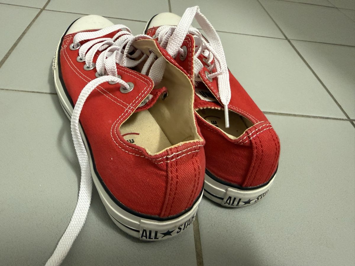 Converse Scarpe da uomo: CONVERSE Rot Gr 39 – Usato da St. Gallen venduto da Emifrei 3