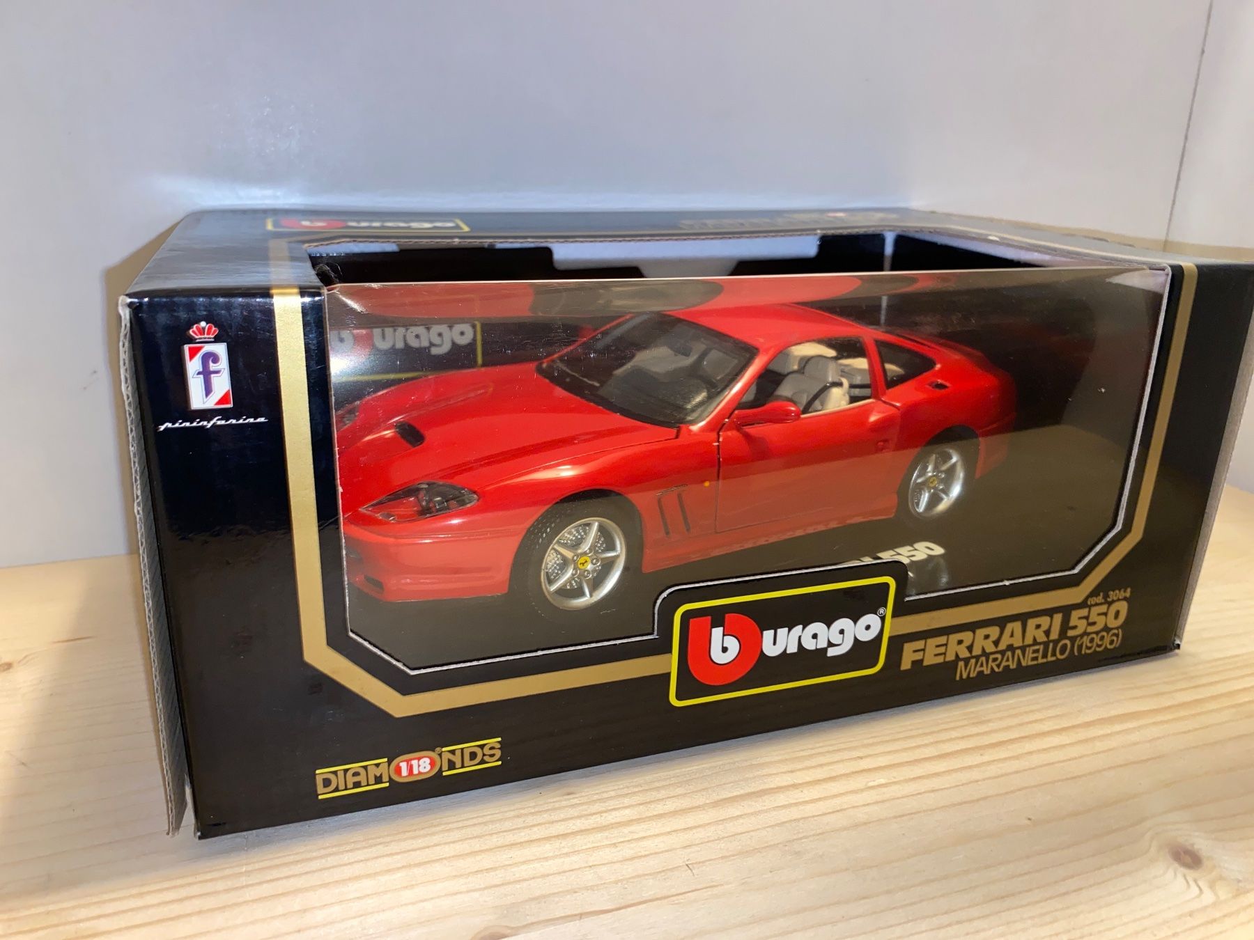 Ferrari Modellini d'auto: Ferrari 550 Maranello 1/18 – Nuovo (secondo la descrizione) da Wohlen AG venduto da PrivatSammlung