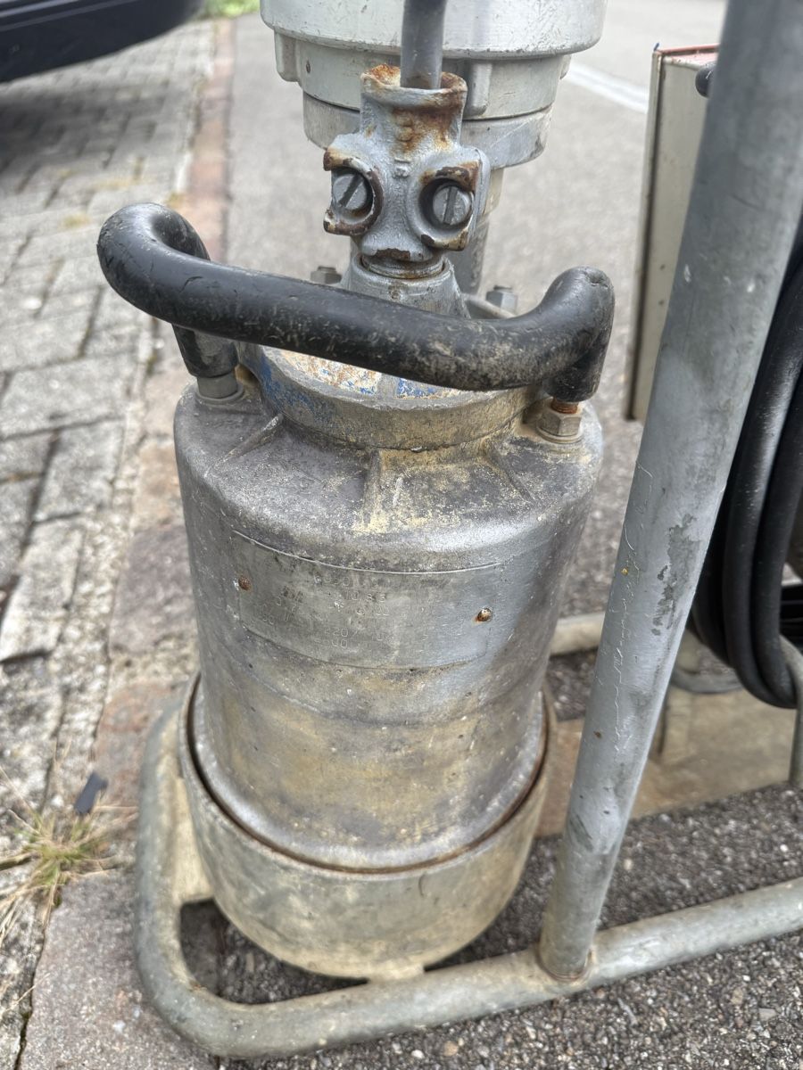 Pompe & Parti di ricambio: Wasserpumpe – Usato da Niederwil AG venduto da martin1959 4