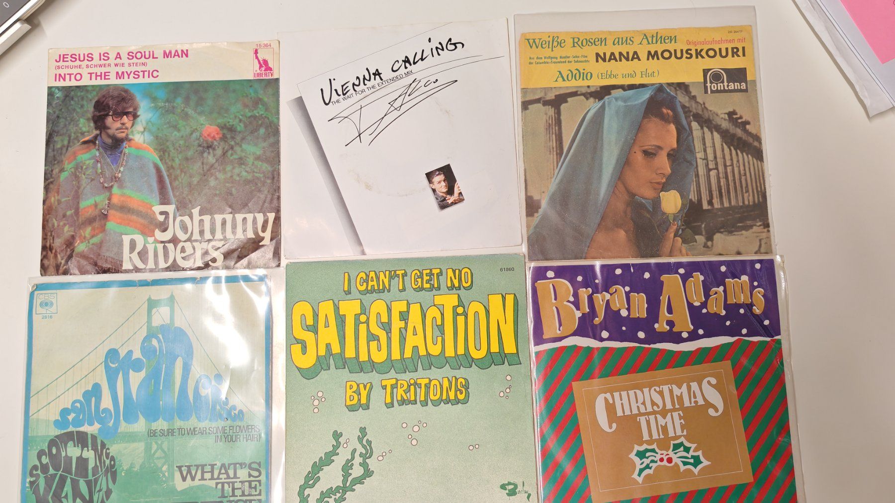 Dischi in vinile: Single 24 Stück gemäss Bilder – Usato da Niederrohrdorf venduto da ursgut-vinyl