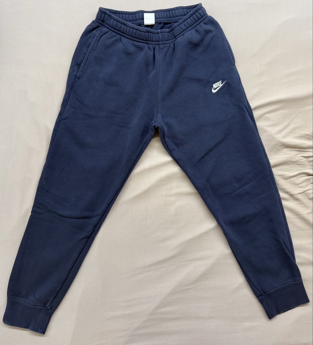 Nike Hosen: Jogging Nike bleu taille M bon état – Gebraucht aus Granges VS von coraliegrd5 1