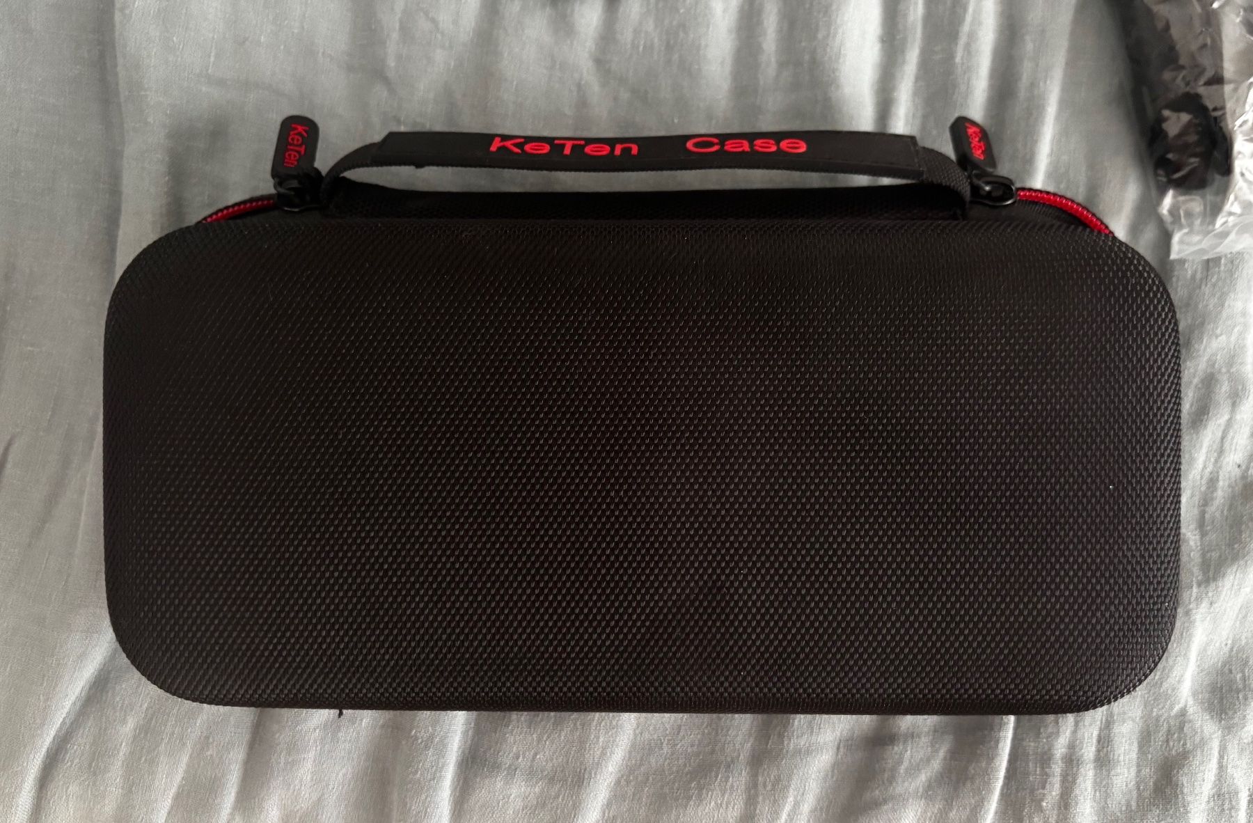 Nintendo Console: Console Nintendo Switch completed with accessiries and case – Usato da Dübendorf venduto da fab_275y 3