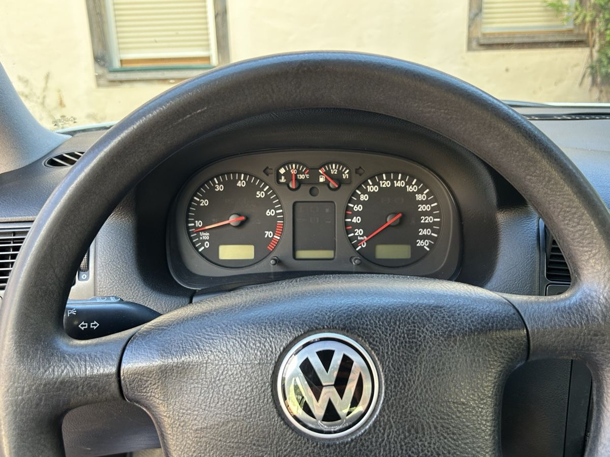 VW Automobili: 1998 Volkswagen Golf 4 – Usato da Montbovon venduto da Mpb12360 4