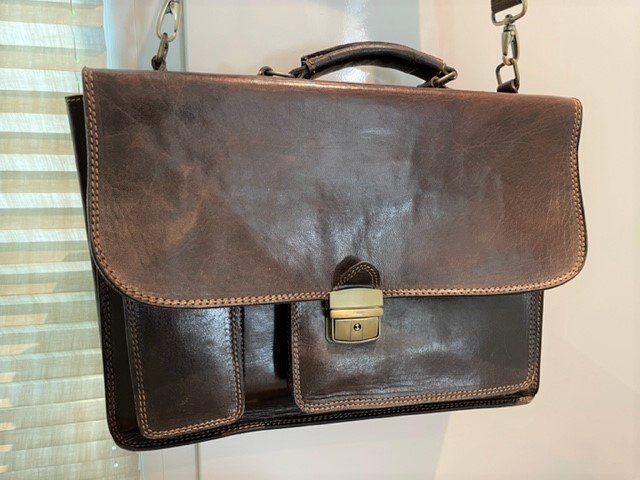 Taschen: TOllE LedeRtAschE – Gebraucht aus Winkel von zeho
