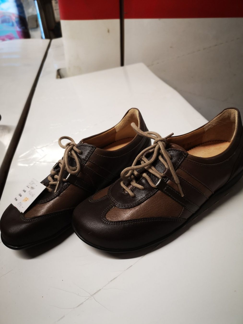 Scarpe da donna: Helvesko ladysko – Nuovo e nell'imballaggio originale da Möhlin venduto da Highwaytom